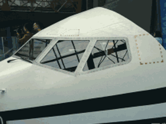 适用RTM/手糊工艺的阻燃环氧树脂（MERICAN3313-2）