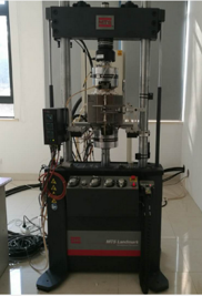 低周疲劳试验机